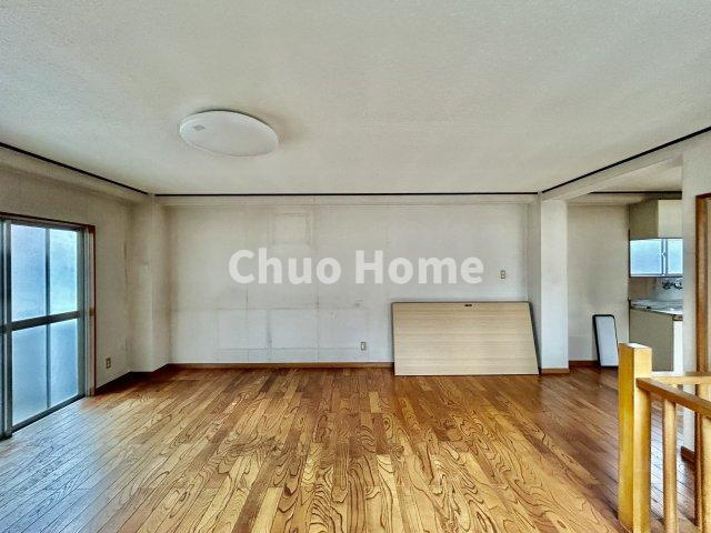 台東区清川2丁目中古住宅の居間・リビング|リビングダイニング