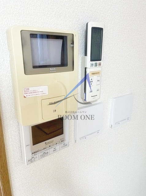 西大口貸家のセキュリティ|モニター付きインターホンです。
