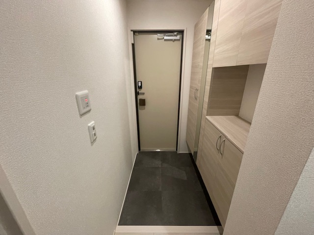 【玄関】
