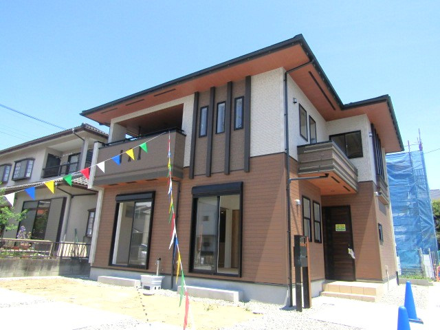 ブルーミングガーデン甲府市宮原町　1号棟の画像