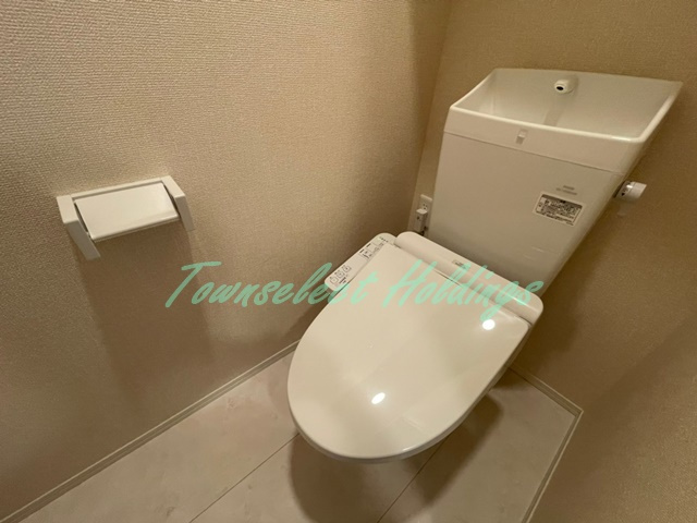 藤沢市鵠沼海岸５丁目のアパートのトイレ