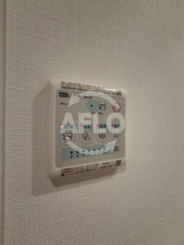 コンフォリア・リヴ東梅田　西天満小学校区の設備|浴室乾燥機