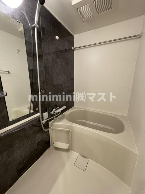 ArtizA瓦屋町Ⅰの浴室