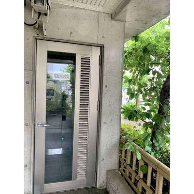 【エントランス】 | 置地マンション