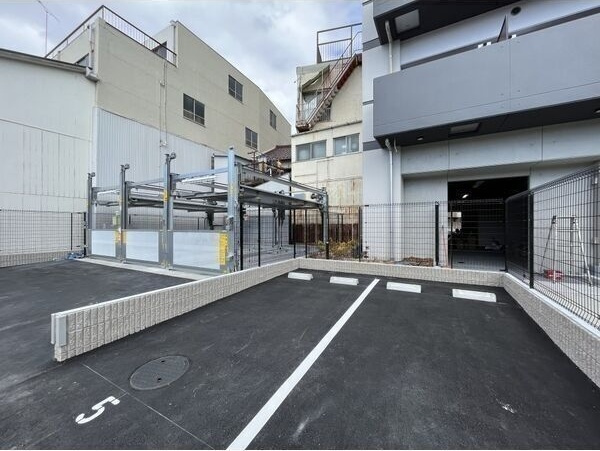 S-RESIDENCE熱田Ⅱの駐車場|平面駐車場