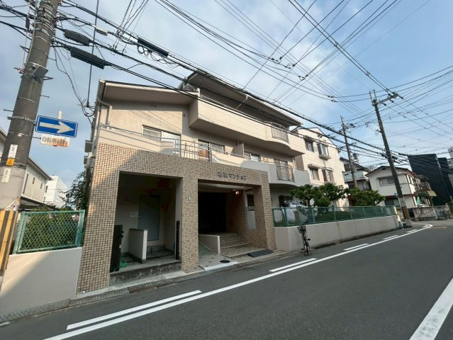 穂波マンションの外観