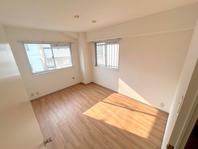 穂波マンションの寝室