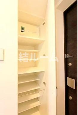 板橋区高島平１丁目の賃貸マンションの玄関