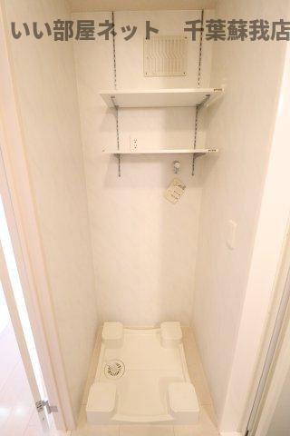 サニーフォレスト　Ｂ棟の洗面所|広い洗面スペース