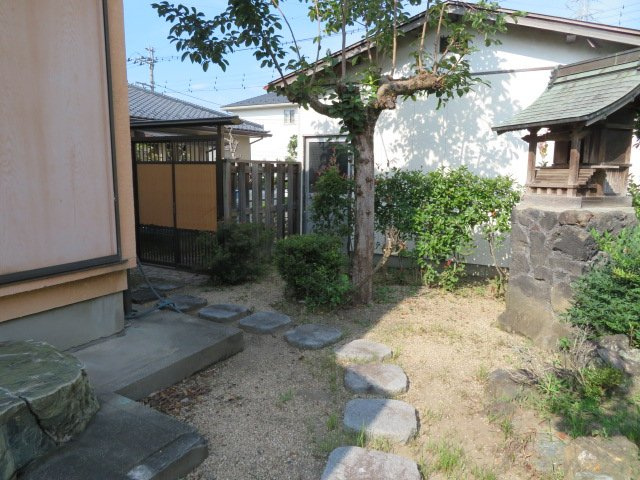 藤岡市中栗須　中古1280の庭