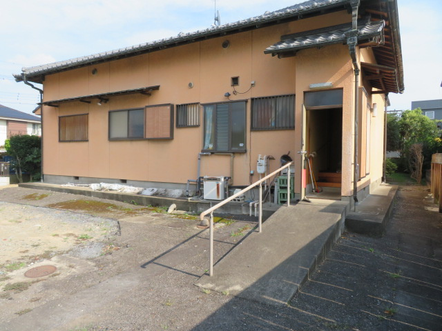 藤岡市中栗須　中古1280の外観