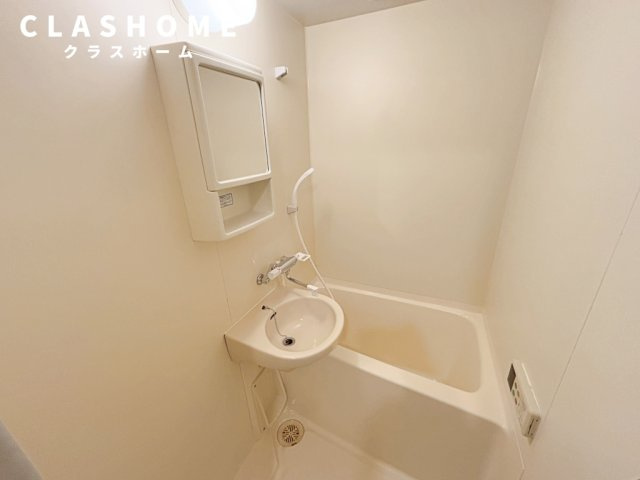 クラーラナカネ　　刈谷市近郊の賃貸ならクラスホーム刈谷店の洗面所|同物件の別部屋になります。