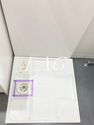【設備】 | アベニール東柳田町 | 室内洗濯機置場です。