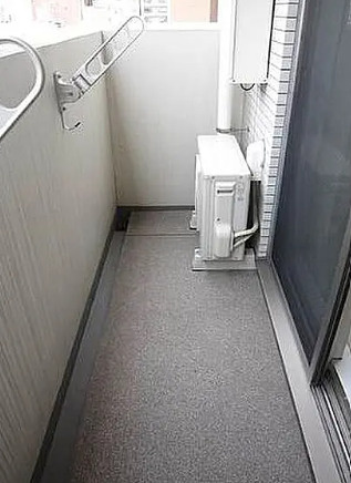 プレール・ドゥーク新御徒町のバルコニー
