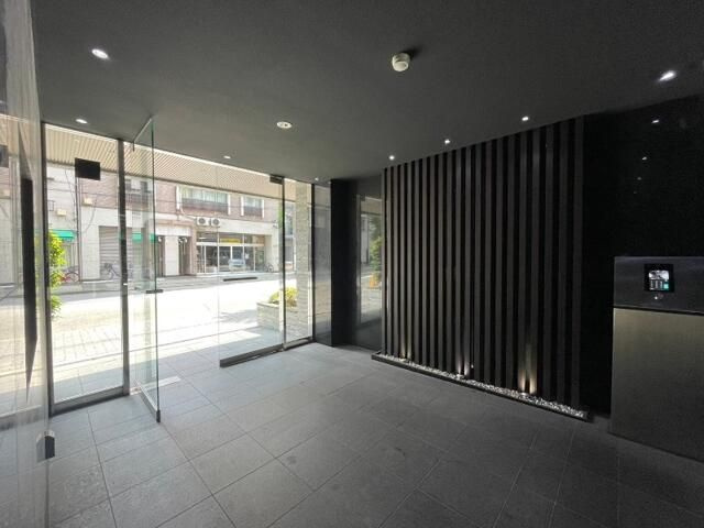 プレール・ドゥーク新御徒町のロビー