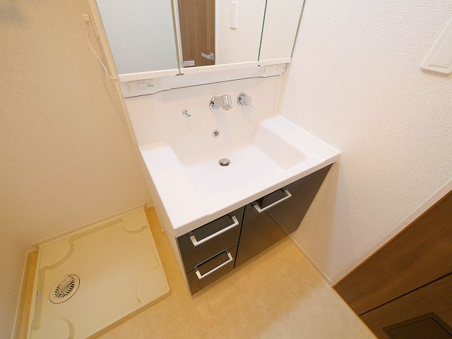 フォンテーヌの独立洗面台
