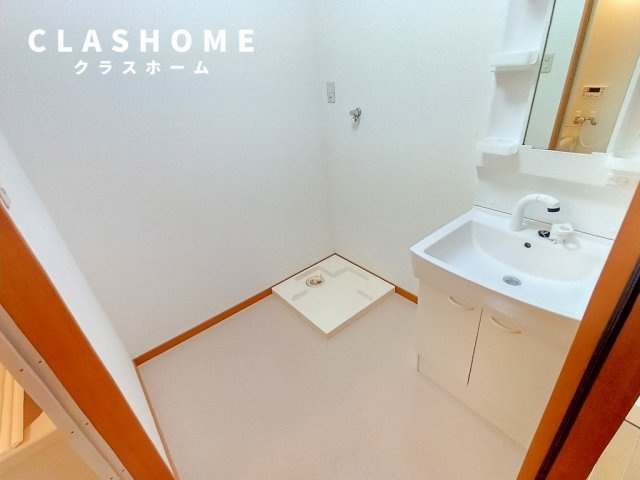 パームタウン新安城　　刈谷市近郊の賃貸はクラスホームの洗面所|同物件の別部屋になります。
