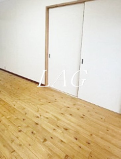 【居間・リビング】 | ＭＯＮＡ－Ａ | 洋室のお部屋です。（同仕様です。）