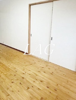 【居間・リビング】 | ＭＯＮＡ－Ａ | 洋室のお部屋です。（同仕様です。）