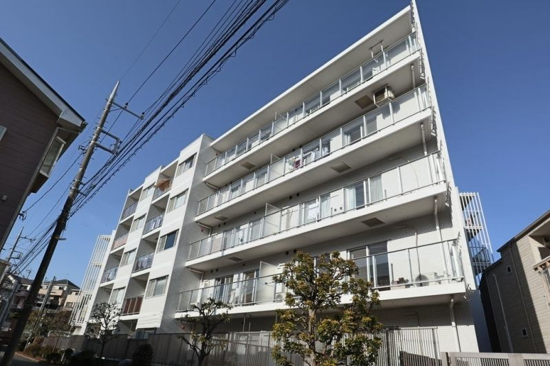 ベルジュ横濱本郷台の外観