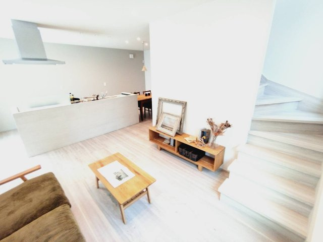 新築戸建の居間・リビング