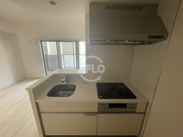 ブルフォルトゥーナ扇町のキッチン|ブルフォルトゥーナ扇町　3口コンロキッチン