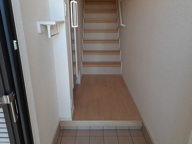 ノースヒルズⅠの玄関
