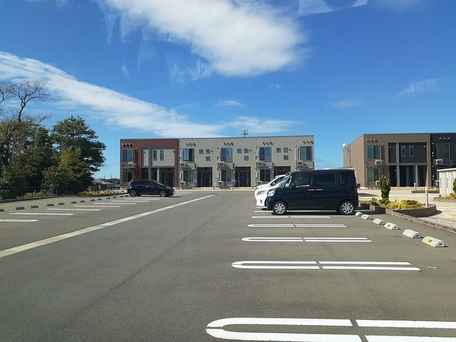 ノースヒルズⅠの駐車場