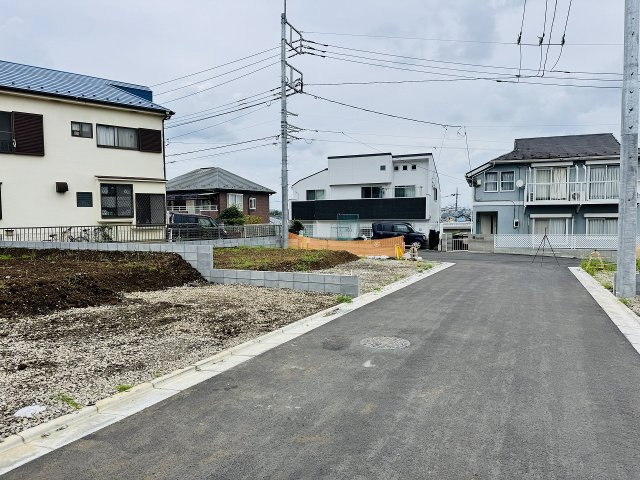八王子市　小宮町　建築条件付き売地　４期の前面道路含む現地写真|～南東側5ｍ道路に面しています～