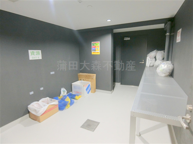 ドゥーエ梅屋敷のその他共用部分|曜日時間関係なくゴミ出し可能なゴミ捨て場！