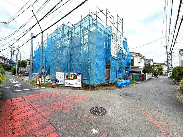 【外観】 | 【仲介手数料２２０万円が無料！】■４ＬＤＫ＋車庫■バス停まで２分■長期優良認定住宅■ＺＥＨ水準 | 【諸費用２２０万円ＯＦＦ！】
決算特別キャンペーン！
家計応援サービスの限界に挑戦中！
■耐震性能など住宅性能評価６項目で最高評価
■ＺＥＨ水準（エコ住宅）
■モデルハウス見学可

