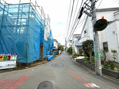 【外観】 | 【仲介手数料２２０万円が無料！】■４ＬＤＫ＋車庫■バス停まで２分■長期優良認定住宅■ＺＥＨ水準 | 【諸費用２２０万円ＯＦＦ！】
決算特別キャンペーン！
家計応援サービスの限界に挑戦中！
■耐震性能など住宅性能評価６項目で最高評価
■ＺＥＨ水準（エコ住宅）
■モデルハウス見学可
