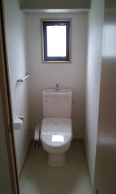 【トイレ】 | レアルコート１ | 落ち着いたトイレです