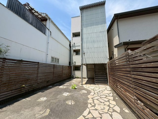 ＬｏｖｅＪｏｙ　Ｓｔａｔｉｏｎの外観