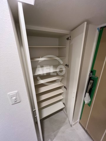 スプランディッド堀江の収納|スプランディッド堀江　シューズボックス