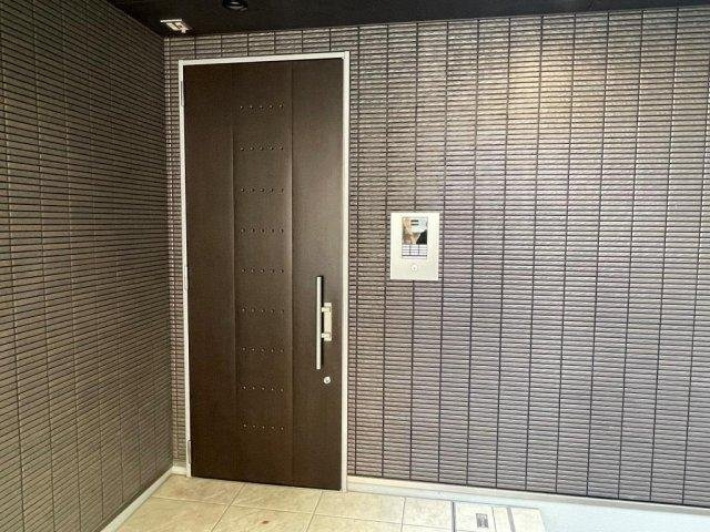 グランパーク本所のエントランス