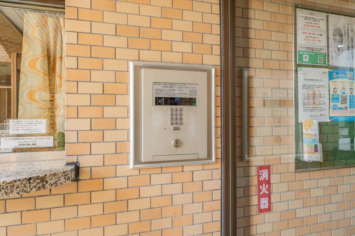 ライオンズマンション赤羽西のエントランス|ライオンズマンション赤羽西：オートロック付きマンションです！