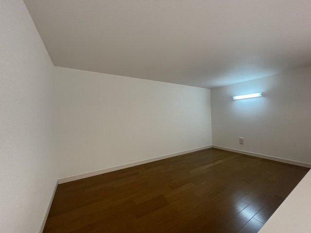 KTIレジデンス魚崎の洋室|同物件別部屋写真