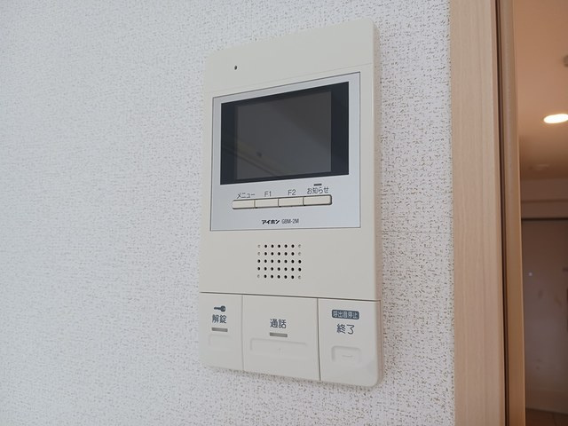 スカイブルーレジデンス横浜のセキュリティ|モニタ付きインターホンで安心♪