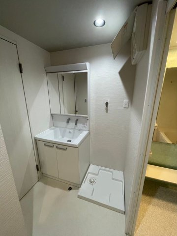【独立洗面台】の画像
