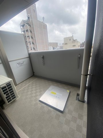 パルティール神宮南　名古屋市賃貸　仲介手数料無料のバルコニー