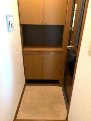 【玄関】 | パークハイム皿山　B棟