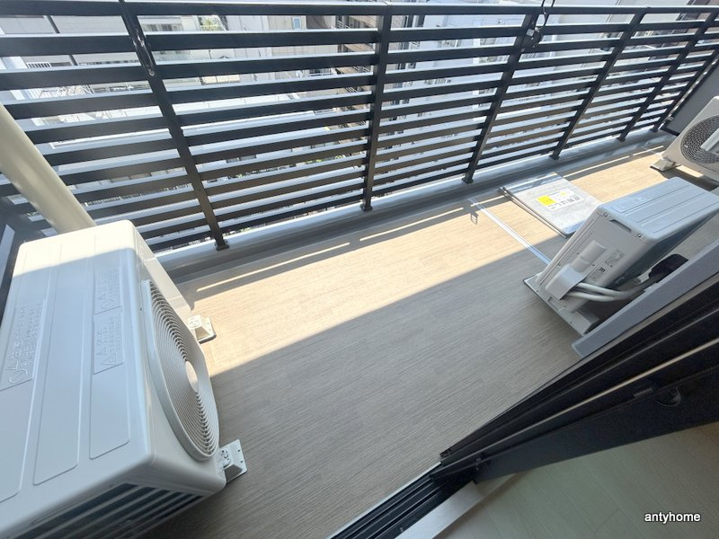 ArtizA瓦屋町Ⅰ　仲介手数料無料のバルコニー