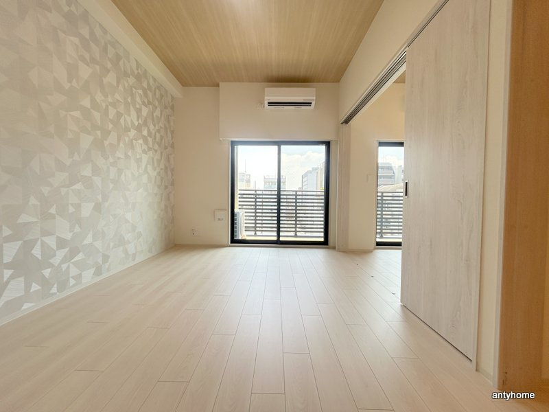 ArtizA瓦屋町Ⅰ　仲介手数料無料の居間・リビング
