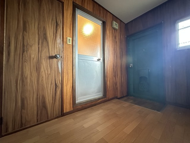 住吉清川マンションの玄関