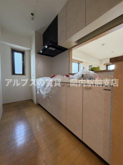 【キッチン】 | リブゼ横浜サザンコート | 原状回復工事中