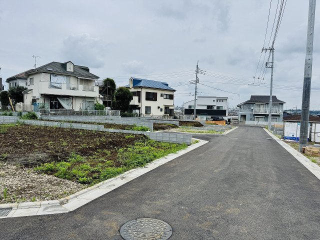 八王子市　小宮町　建築条件付き売地　４期の前面道路含む現地写真|～南東側5ｍ道路に面しています～