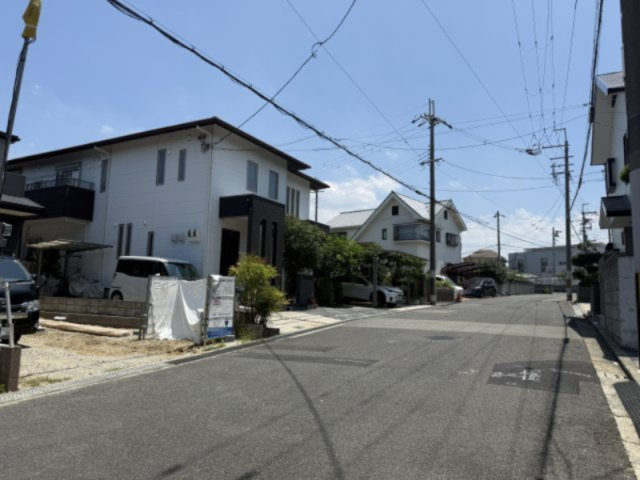 リーブルガーデン堺市中区辻之の前面道路含む現地写真