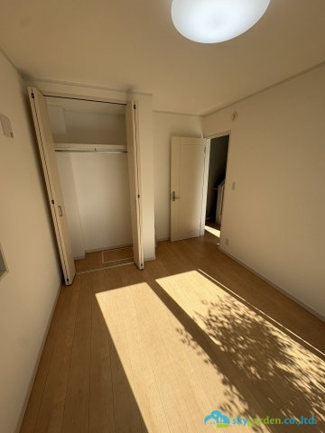 鎌倉市腰越1丁目　中古戸建の洋室|コンパクトで使いやすい洋室です