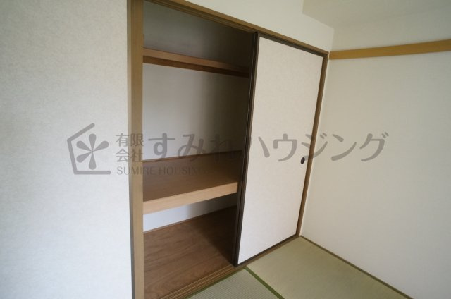 ハイカムールエルテの収納|参考、同建物・同間取りの号室